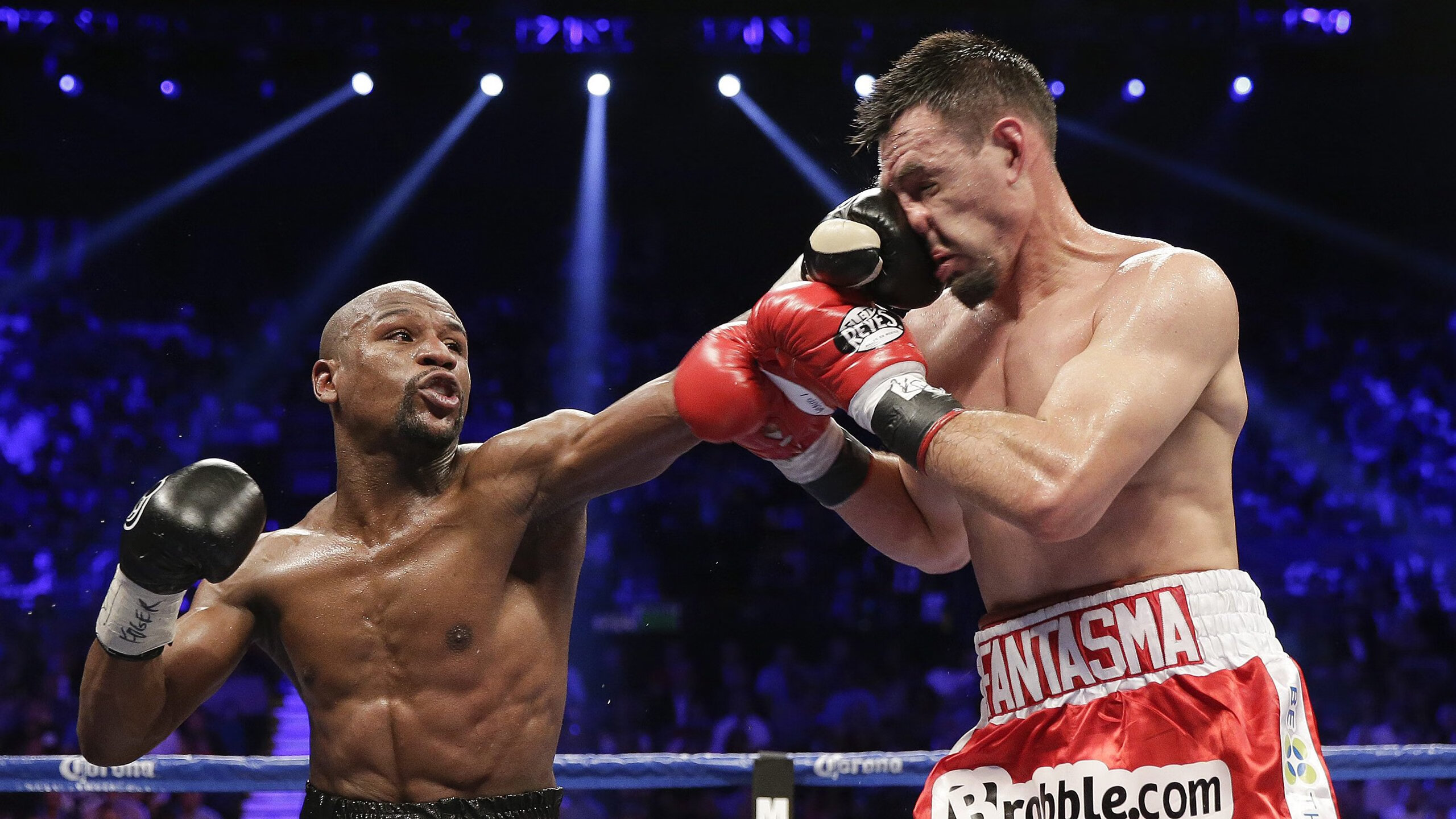 AYX GAME-足球场馆智能安检系统上线，提升安全保障，智能足球场设备采购